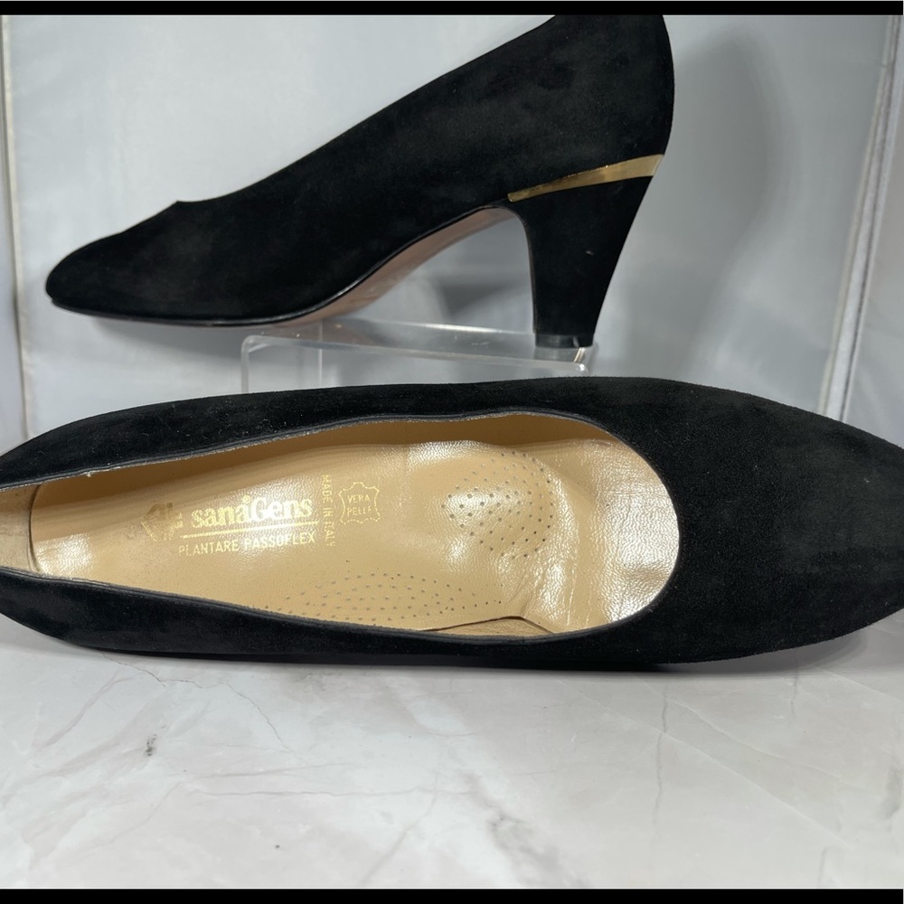 sanaGens Black Suede heels MADE IN ITALY sz 38